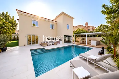Exceptional Family Home | Fully Upgraded/ Extended