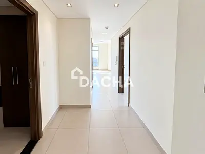 Vacant | Loft East | Spacious | Burj Khalifa View