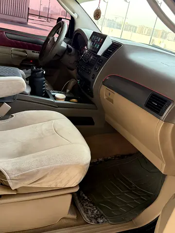 2010 Nissan ARMADA 照片 5