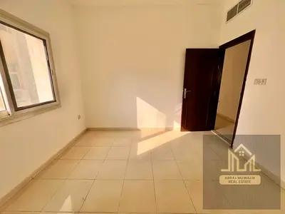 LUXURY 1BHK AVAIABLE READY TO MOVEE FOR FAMILY BIG APARTMENT CHEAP PRICE 28K