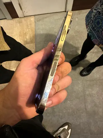 iPhone 13 Pro Max gold - Good Condition, Minor Wear