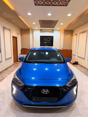 HYUNDAI IONIQ - 2017 | Korean Specs | Excellent Condition