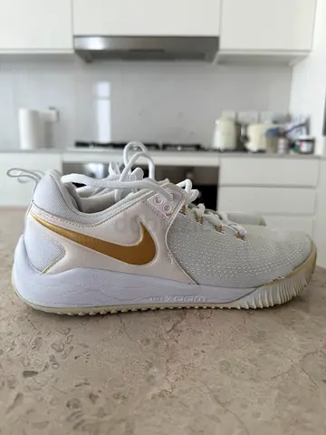 White Nike Air Zoom Hyperace 2 Volleyball Shoes with Gold Swoosh - Lightly Used