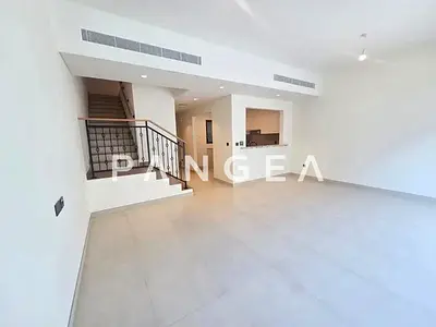 Brand new | Near Lagoon | Vacant now