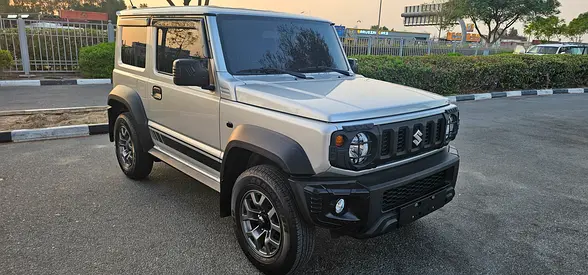 SUZUKI JIMNY MODEL KM 22000 ONLY 2025 G.C.C ACCIDENT FREE ORIGINAL PAINT