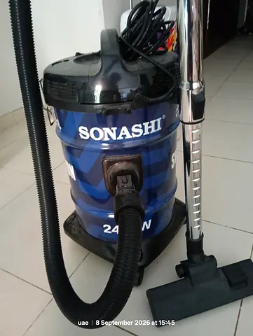 Sonashi 2400W Wet & Dry Vacuum Cleaner - Good Working Condition