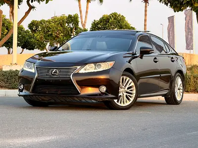 Lexus IS 350 2013 | Canadian Specs | Well Maintained