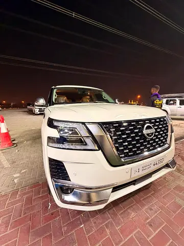 Nissan patrol V8 GCC خليجي