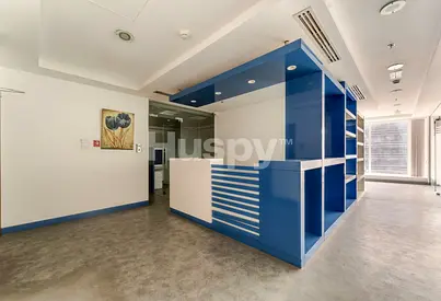 Upgraded | Canal View | Vacant