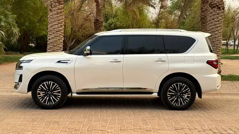 2023 Nissan PATROL 照片 4