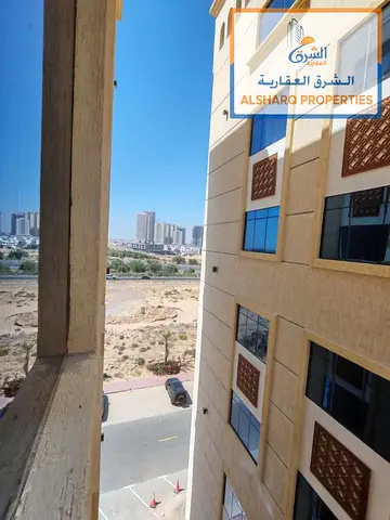 شقة فخمة في قرية الأميرة اول ساكن_باركنج_32 الف على 6 دفعات او 35 الف على 12 دفعه