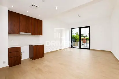 Ready to move in | Low Floor | Prime Location
