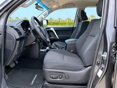 2022 Toyota PRADO 照片 6