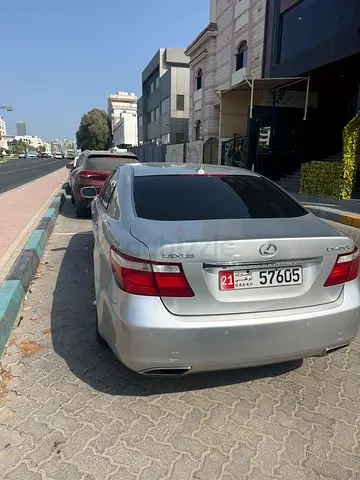 Lexus LS 460 Platinum 2009 | American Specs | Luxury Fully converted to GCC specificati Performance