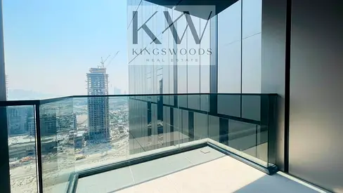High-Floor 1BR | Regalia Business Bay | Marina & Skyline View | Balcony Access