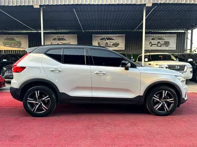 صورة 6 لـ 2020 Volvo XC40
