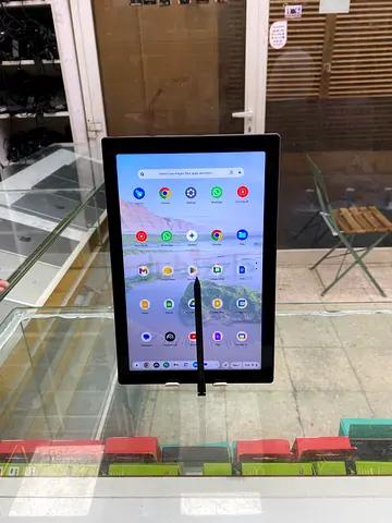 Asus Android tablet with pen 🖊️