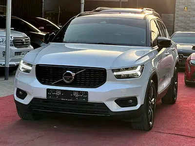 🇦🇪 Volvo XC40 T4 2020 خليجي | Panorama | 360° Camera | Full Options