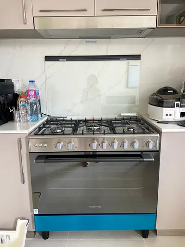Brand New Toahiba 90x60 cm Freestanding Gas Cooker