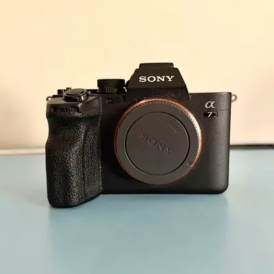 Sony A7 IV for sale