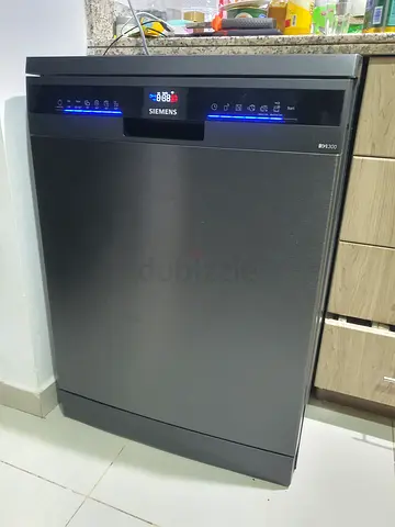 Siemens Top Model Dishwasher 3 Racks For Sale - Home Connect