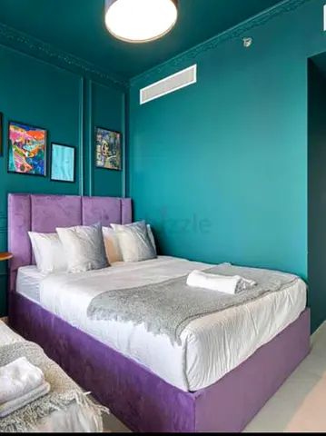 Queen bed