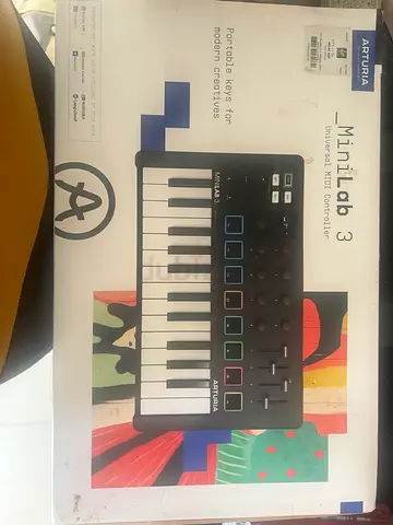 Arturia MiniLab 3 MIDI Controller - Portable 25-Key Keyboard (Boxed)