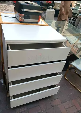 White 4-Drawer Chest / Dresser - Compact and Modern