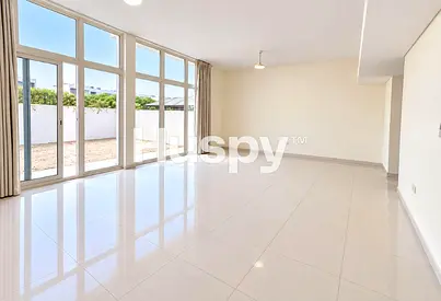 Single Row | Vacant | Community View