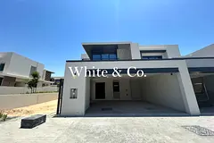 Corner unit | Spacious | Near the park