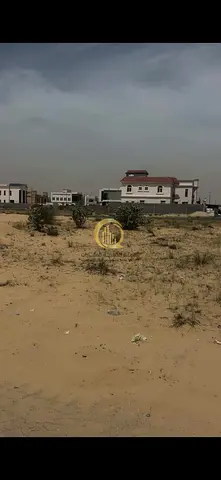 للبيع ارض سكنيه بالشارقه منطقه الحوشي ضاحية البديع