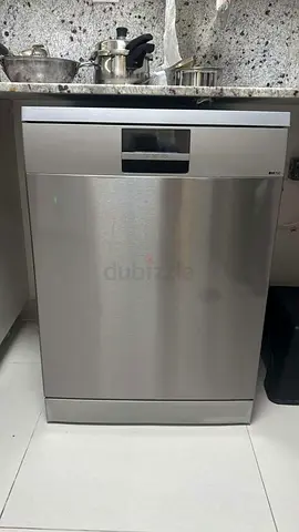 Siemens Dishwasher 3raks latest model iq700