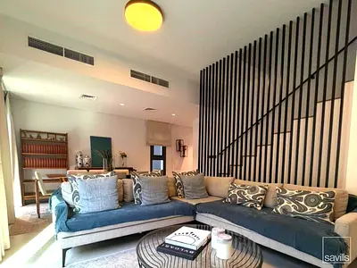 Skyline Living | Luxurious Townhouse | Aljada