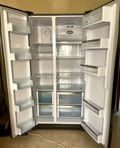 BOSCH Side by side fridge with freezer Exellent Condition