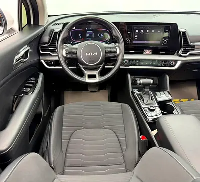 2023 KIA SPORTAGE photo 8