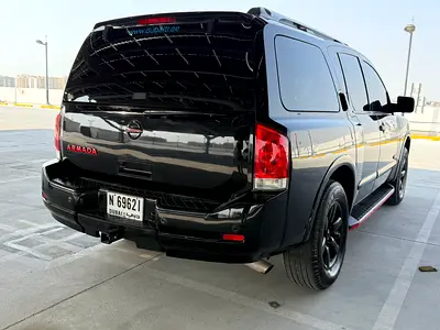 2010 Nissan ARMADA 照片 2