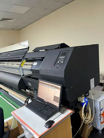 Large format commercial printer with controller and PC - used