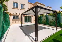 Spacious Villa | Private Garden | Family Friendly