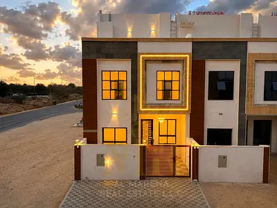 Villa for sale directly from the owner. Two floors and a roof. Freehold ownership for all nationalities. Negotiable.