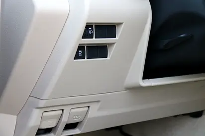 2026 Toyota LAND CRUISER photo 8