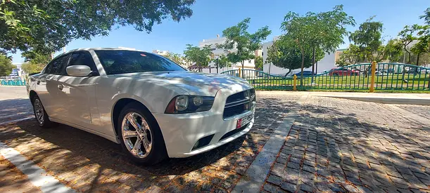Dodge Challenger SXT 2014 GCC Specs Family used car for last 3years- Well Maintained