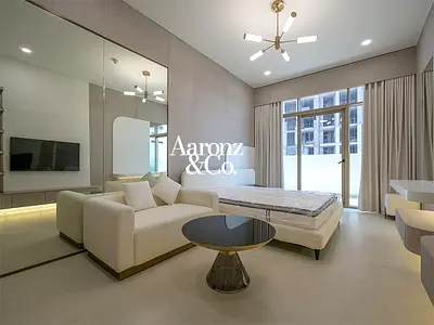 Furnished | Low Floor | Available 1st November