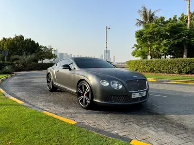 Bentley Continental GT W12 2014 | GCC Specs | Pristine Condition
