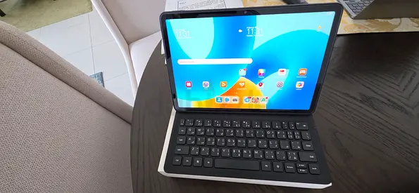 11.5-inch Huawei Tablet with Detachable Keyboard - Good Condition