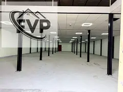 Warehouse I Operational use I On Main Highway