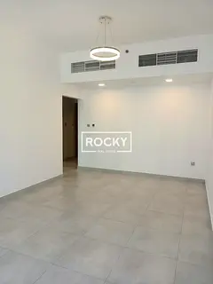 **1 B/R WITH BALCONY AT JUMEIRAH GARDEN CITY | POOL & GYM**