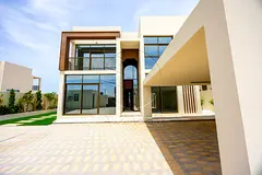 √ V4 Executive | Single Row Big Plot | Landscaped√