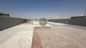 Wonderful/ 6700 sqft / car option market / corner yard