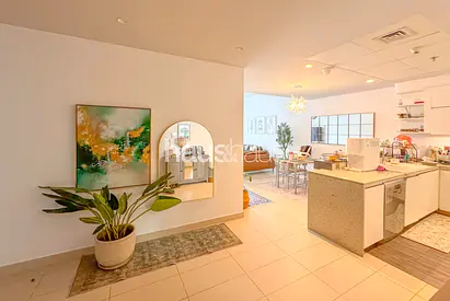 3 Bed - Spacious | Vacant | Pool-View