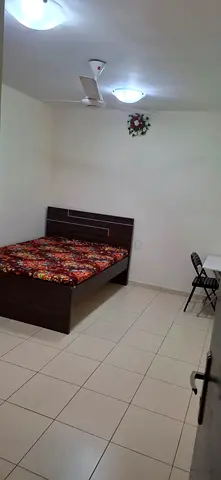 Furnished room available in karama (Adcb metro station)for couples/single executive bacheolr/2ladies